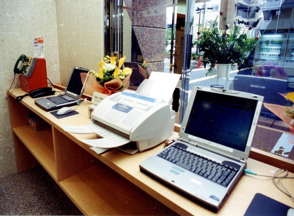 Toyoko Inn Misato Ekimae Eksteriør bilde